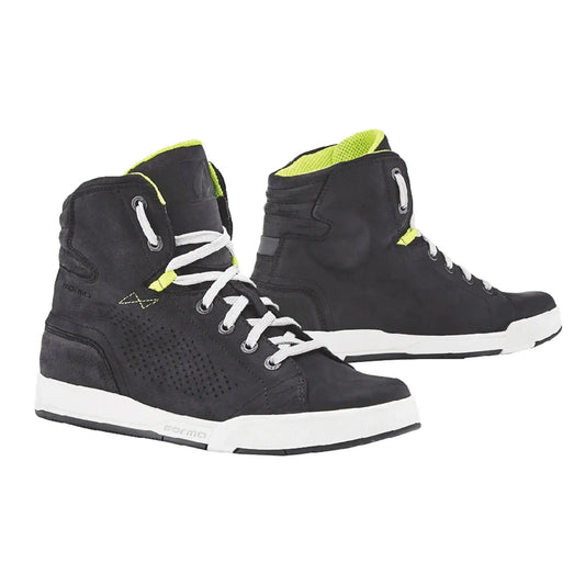 FORMA - Scarpe da moto SWIFT DRY FLOW Nero/bianco – Yamoto.it