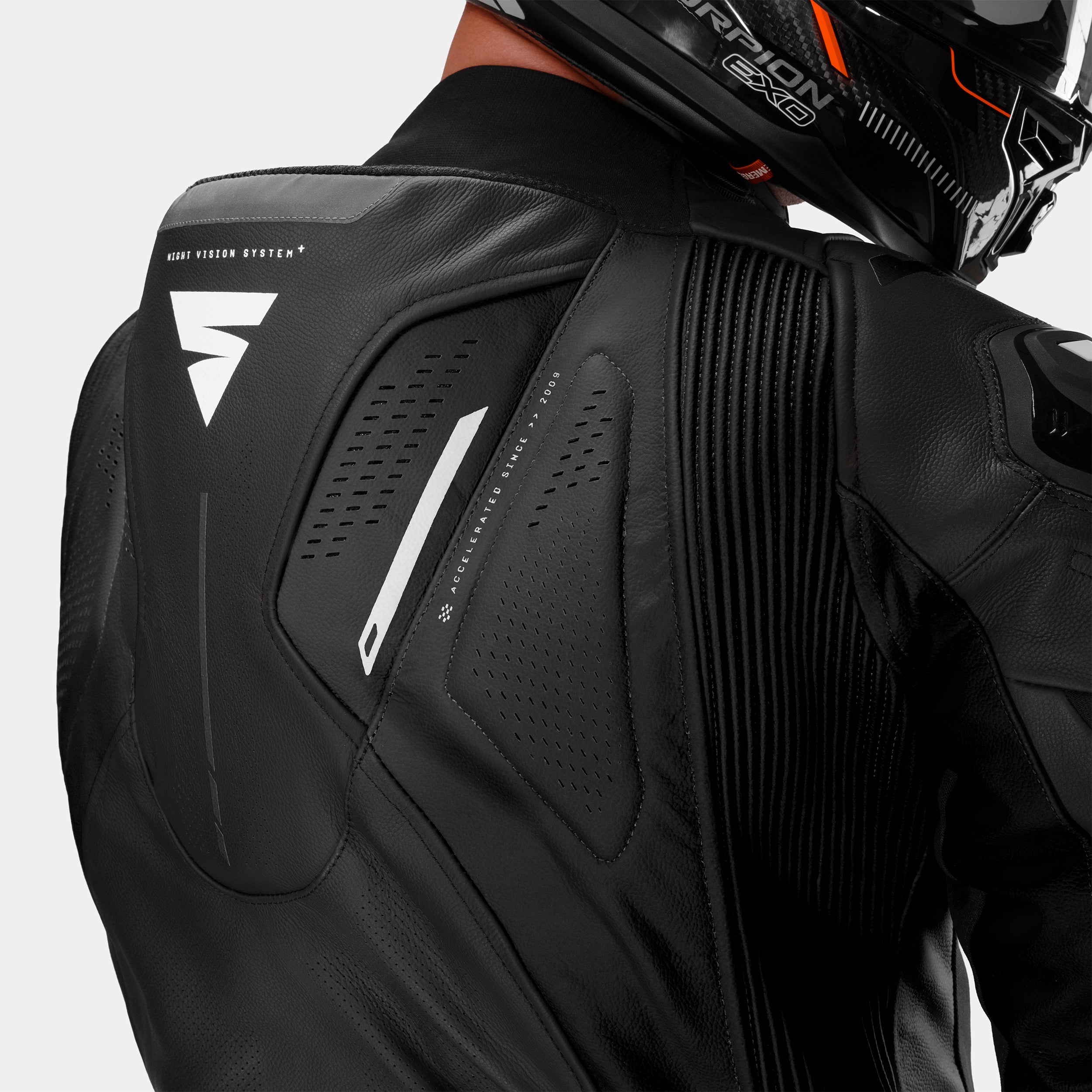 SHIMA MISSION RS MONO DE HOMBRE 1PC NEGRO BLANCO 