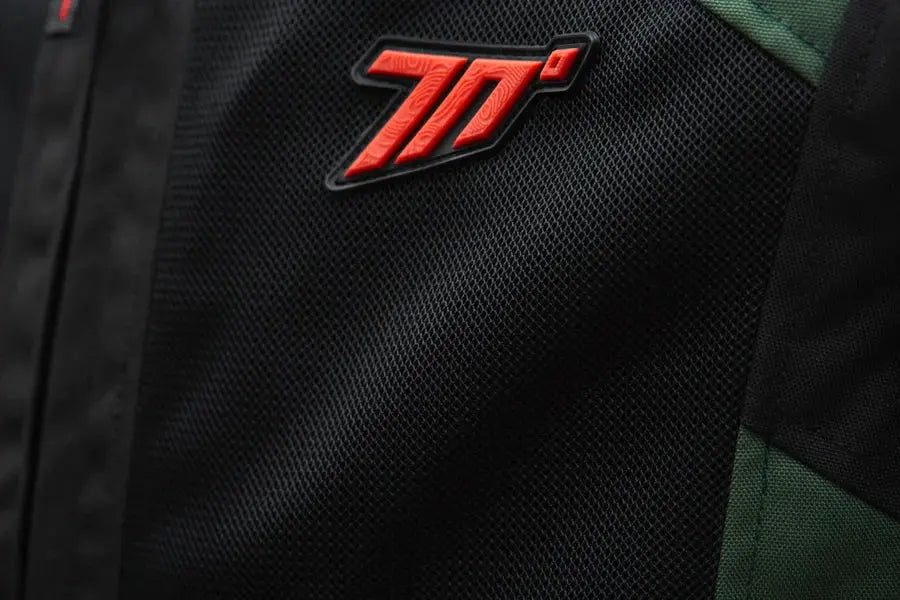 SEVENTY SD-JT66 CHAQUETA DE MOTO SAHARA PARA HOMBRE SAHARA VERDE EJÉRCITO/ROJO - SECURTEX MOTOR S.L (t/a MaximoMoto)