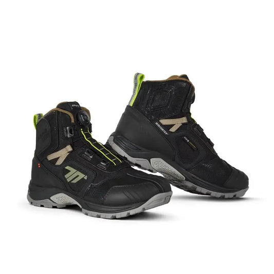 SEVENTYSD-BA7 STELVIO LOW Botas De Aventura Para Motocicleta Negro/Arena/Amarillo Fluor - BOTAS