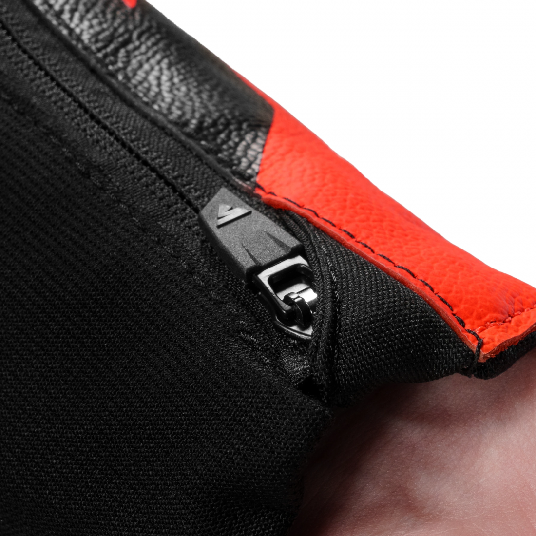 SHIMA MISSION RS MONO DE HOMBRE 1PC NEGRO ROJO 
